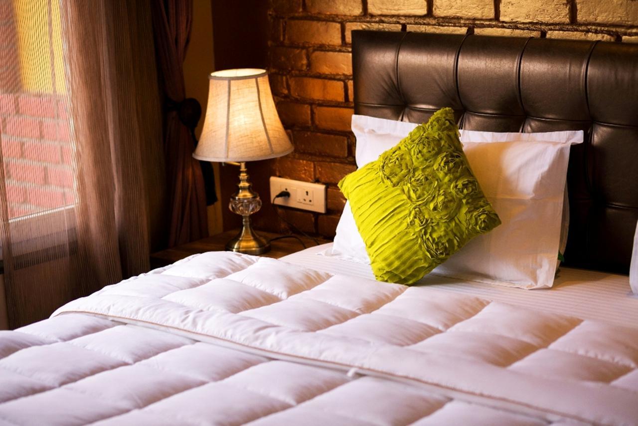 Nirvana Lodge And Lounge มัสซูรี ภายนอก รูปภาพ