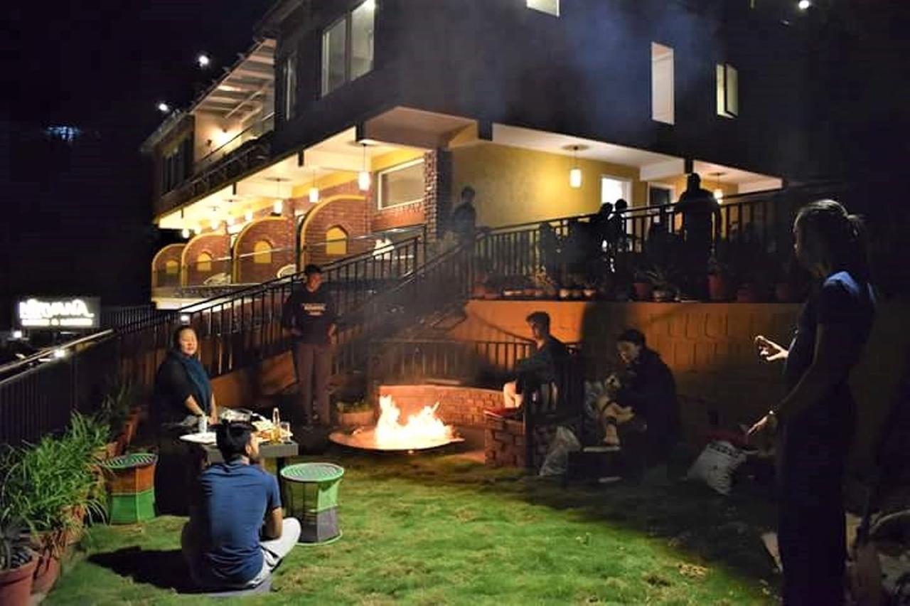Nirvana Lodge And Lounge มัสซูรี ภายนอก รูปภาพ