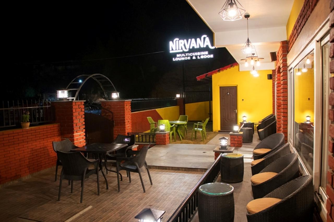 Nirvana Lodge And Lounge มัสซูรี ภายนอก รูปภาพ