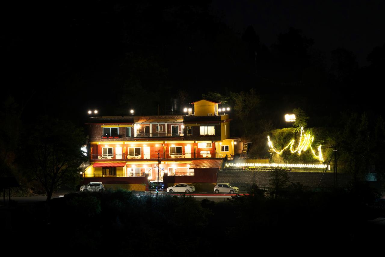 Nirvana Lodge And Lounge มัสซูรี ภายนอก รูปภาพ