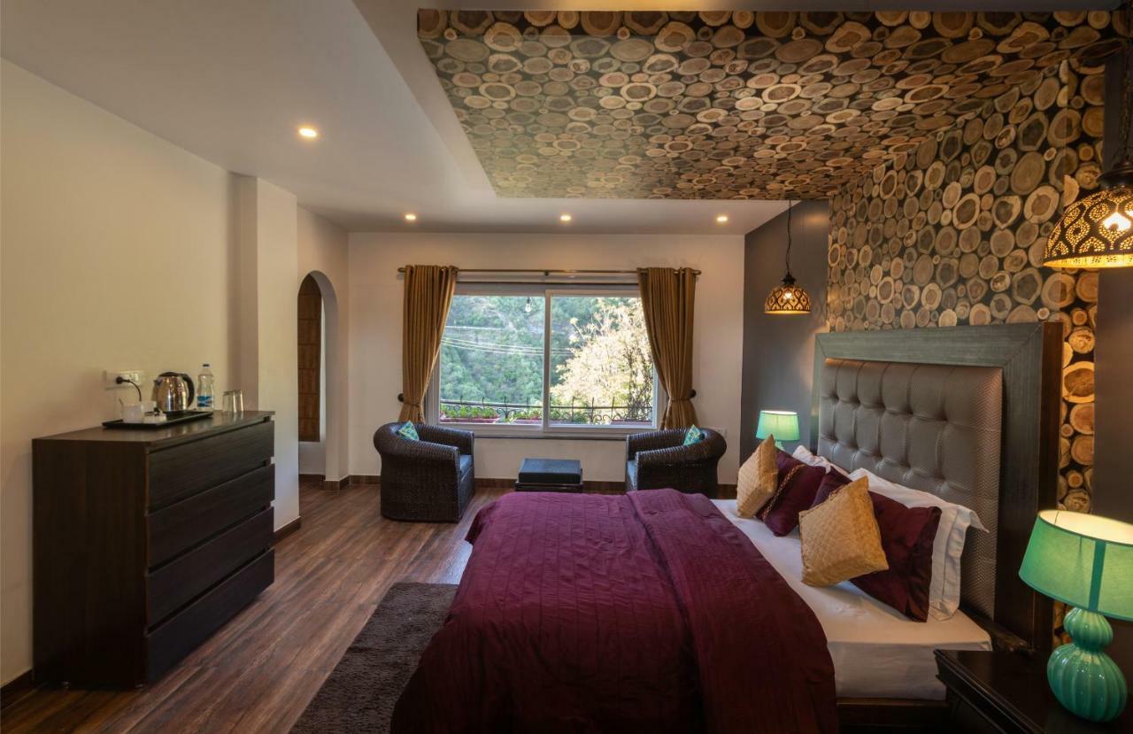Nirvana Lodge And Lounge มัสซูรี ภายนอก รูปภาพ