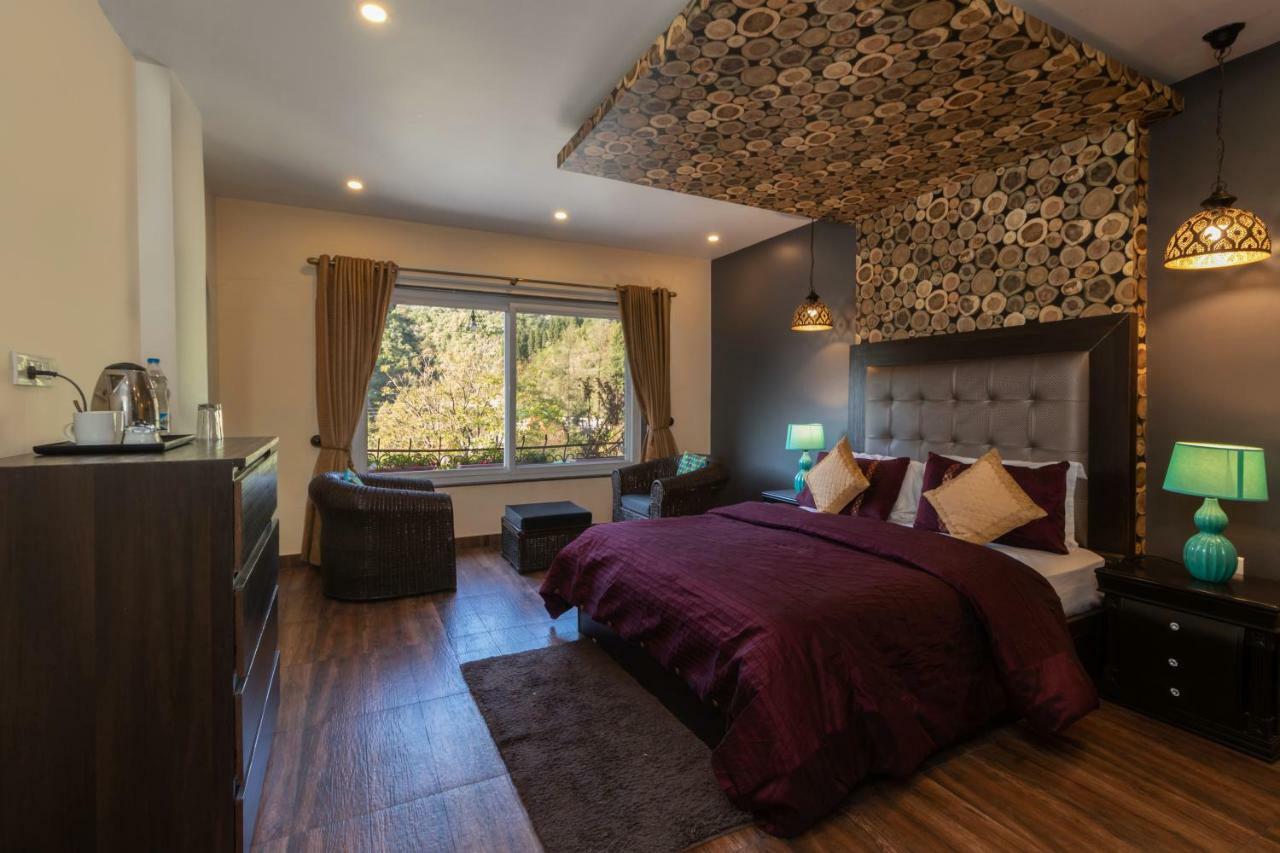 Nirvana Lodge And Lounge มัสซูรี ภายนอก รูปภาพ